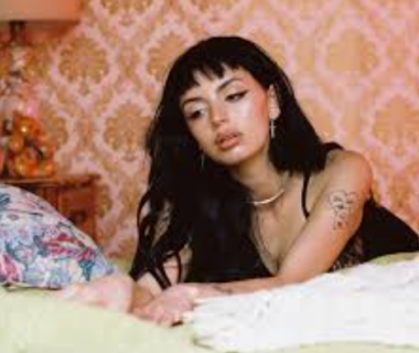 makna-lagu-look-at-you-rebecca-black