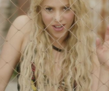 makna-lagu-me-enamore-shakira