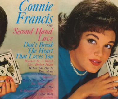 Review Makna Lagu Break My Heart: Patah Hati Baru