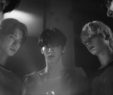 Review Makna Lagu Strangers: Setelah Hubungan Berakhir